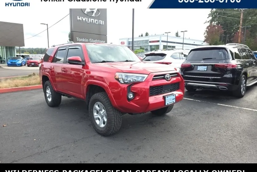 2022 Toyota 4Runner SR5 4WD photo 1