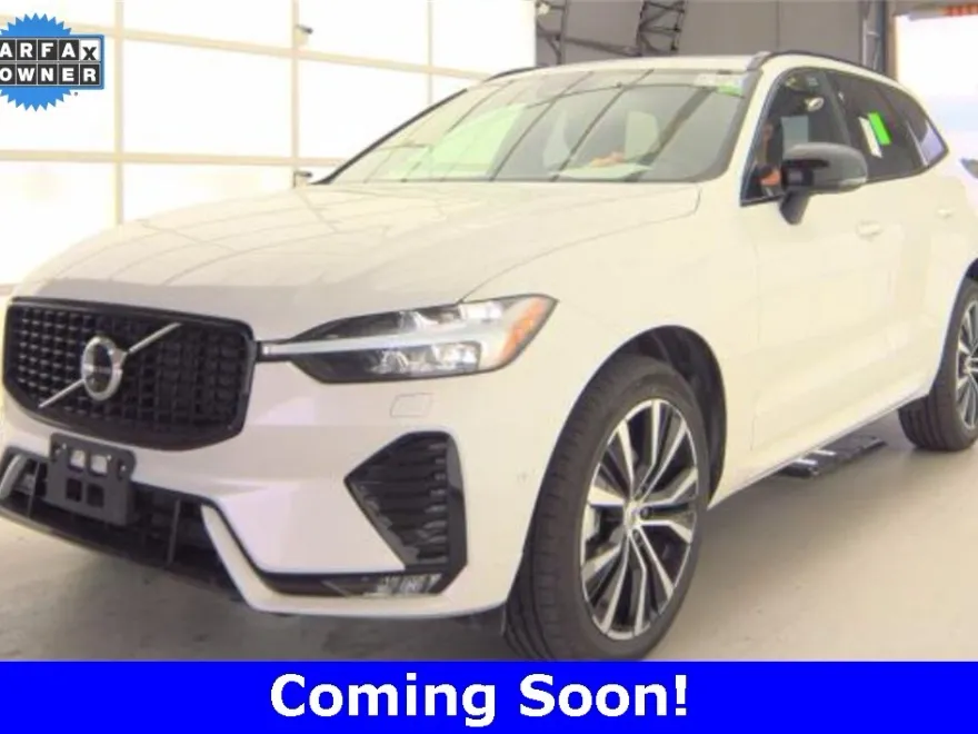 2025 Volvo XC60 B5 Plus photo 1