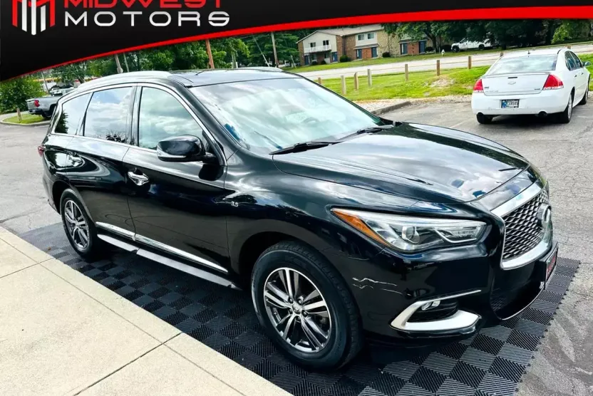 2016 Infiniti QX60 AWD photo 1