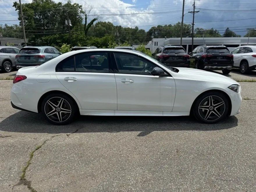 2025 Mercedes Benz C 300 4MATIC Sedan photo 1