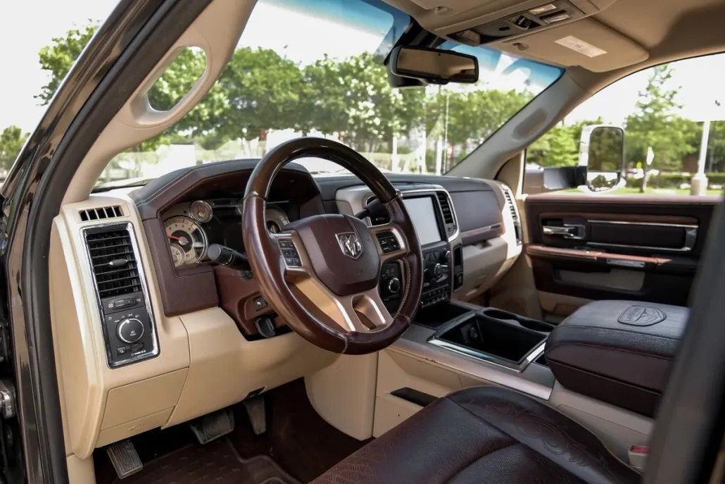 2015 Ram 3500 Laramie Longhorn photo 1