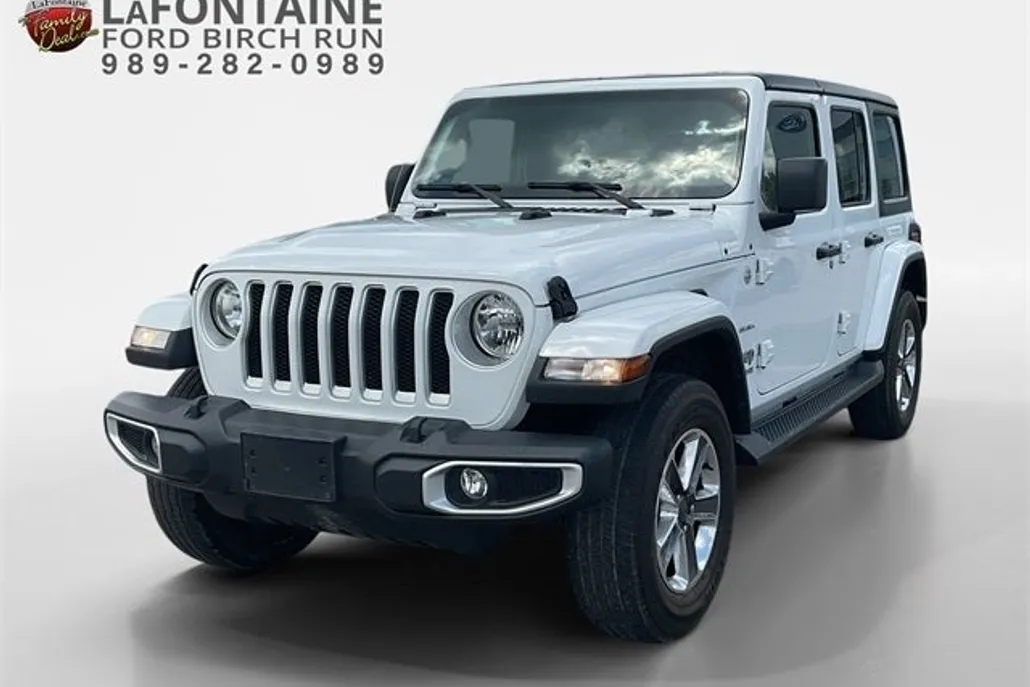 2021 Jeep Wrangler Unlimited Sahara photo 1
