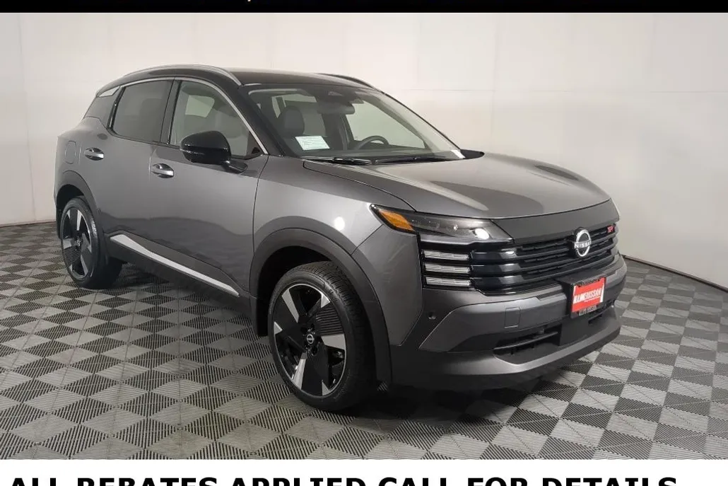 2025 Nissan Kicks SR photo 1