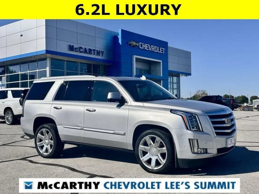 2019 Cadillac Escalade Luxury photo 1
