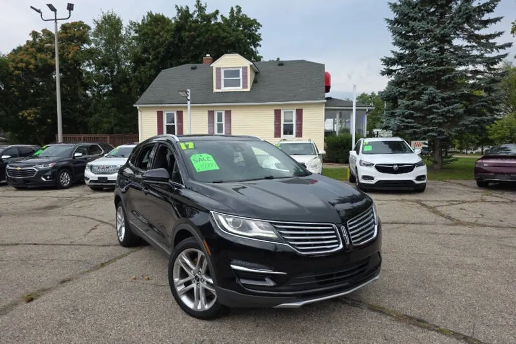 2017 Lincoln MKC Reserve photo 1