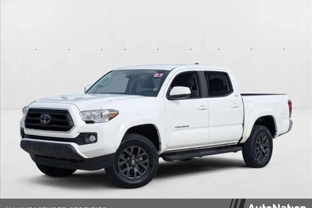 2023 Toyota Tacoma SR5 V6 photo 1
