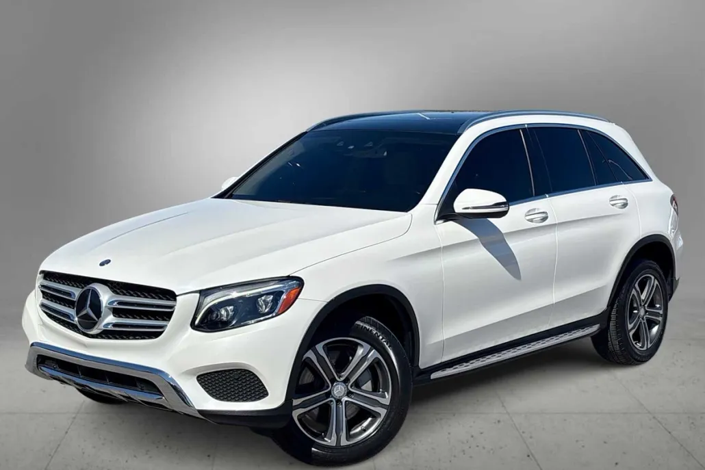 2016 Mercedes Benz GLC 300 photo 1