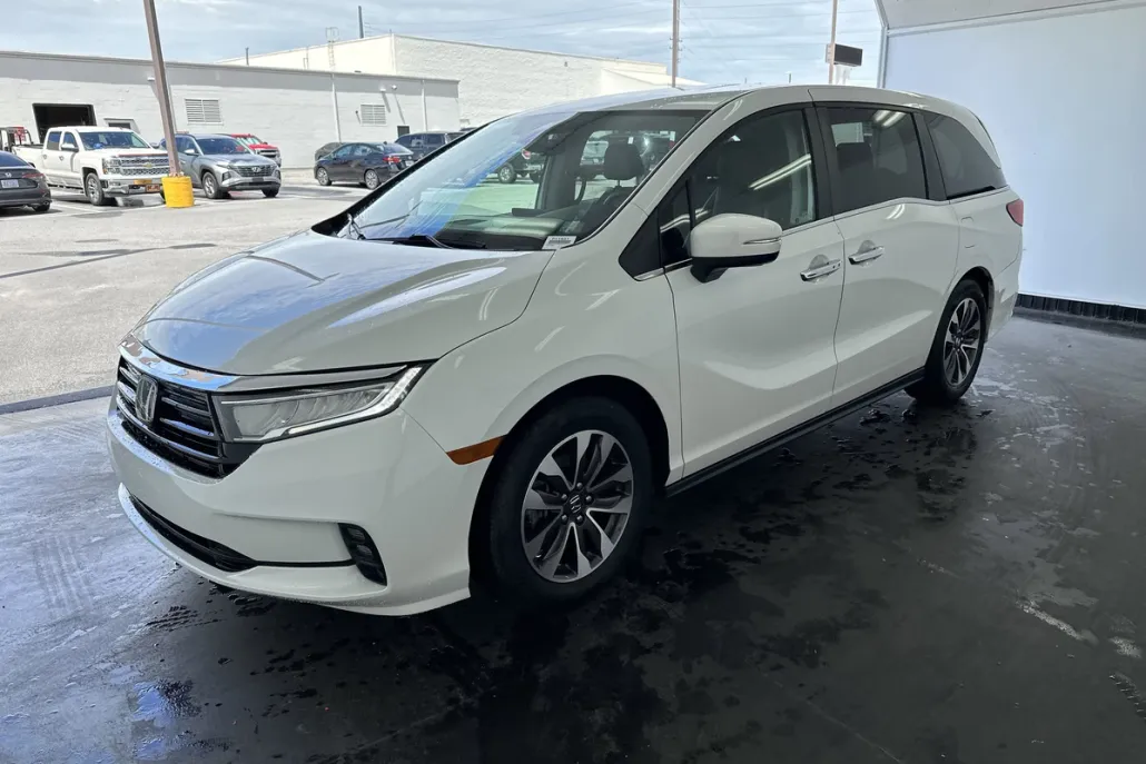 2022 Honda Odyssey EX-L photo 1