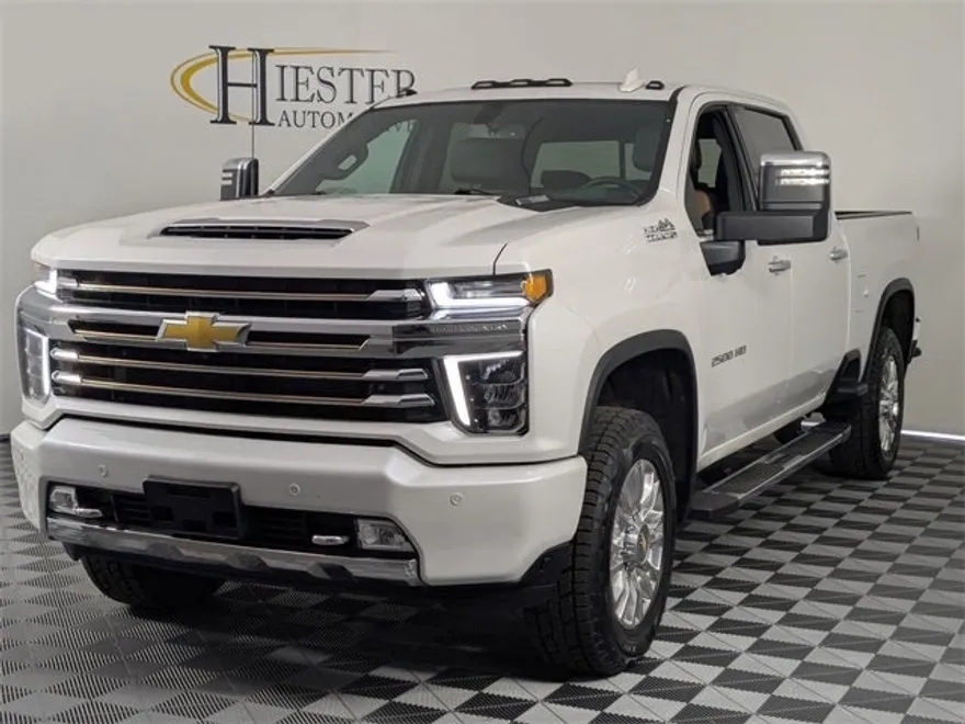 2023 Chevrolet Silverado 2500HD High Country photo 1