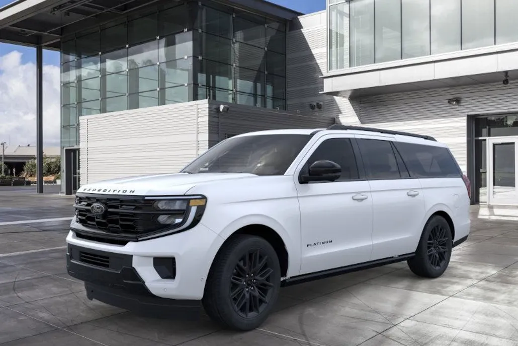 2025 Ford Expedition MAX Platinum photo 1