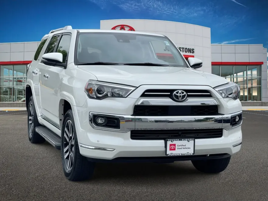 2023 Toyota 4Runner Limited photo 1