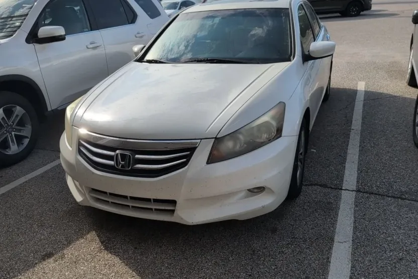 2011 Honda Accord EX-L photo 1