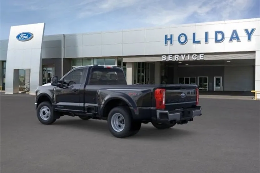 2026 Ford F-350 photo 1