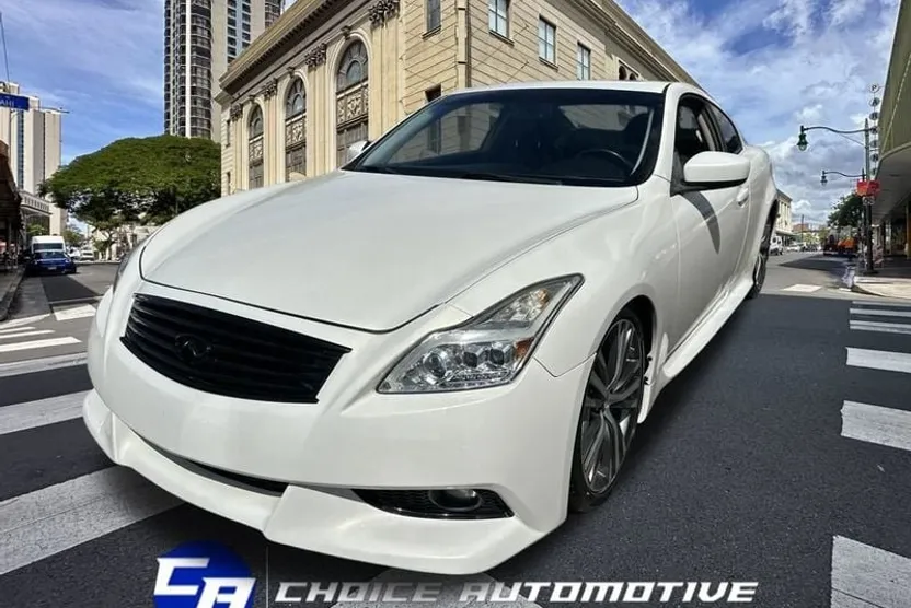 2013 Infiniti G37 Coupe Sport photo 1