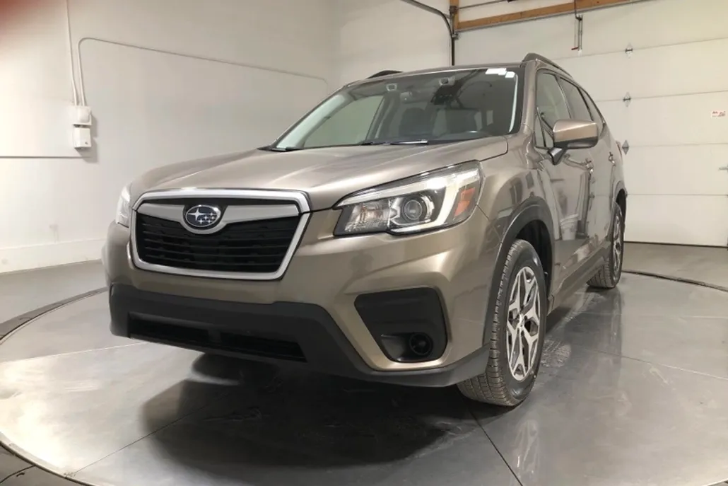 2020 Subaru Forester Premium photo 1