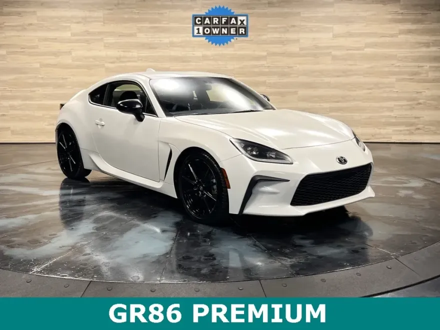 2025 Toyota GR86 Premium photo 1