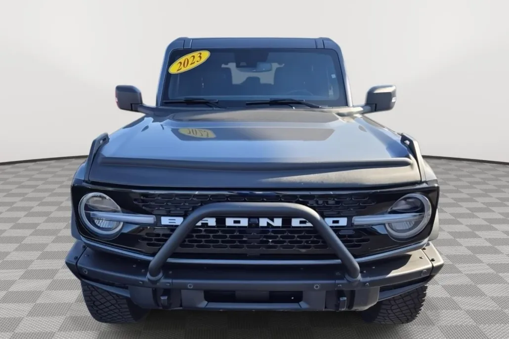 2023 Ford Bronco Badlands photo 1