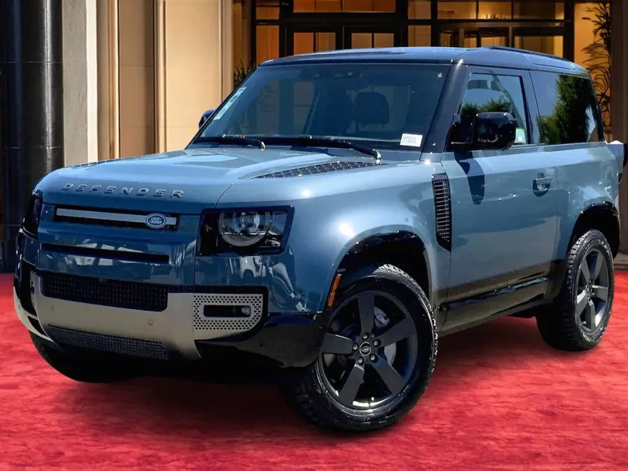 2025 Land Rover Defender 90 X-Dynamic SE photo 1