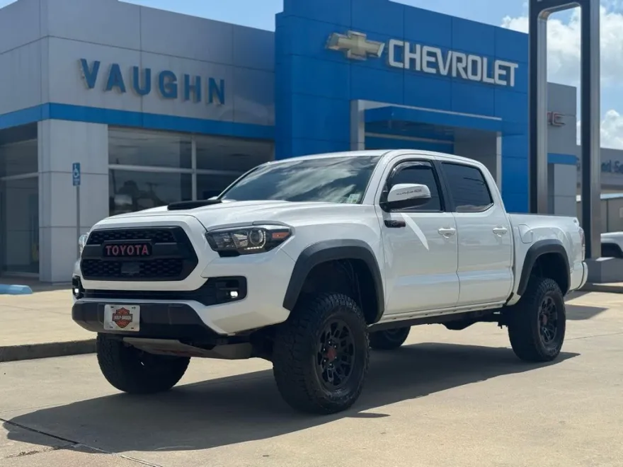 2019 Toyota Tacoma TRD Pro V6 Double Cab photo 1