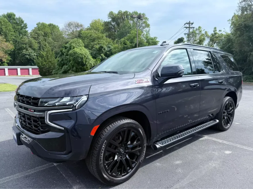 2022 Chevrolet Tahoe Z71 photo 1