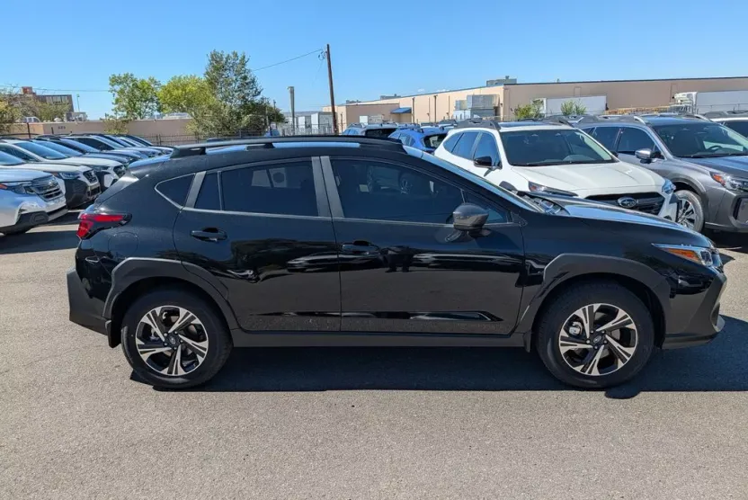 2025 Subaru Crosstrek Premium photo 1