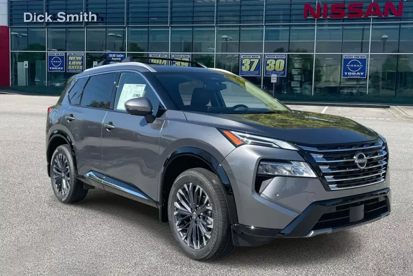 2026 Nissan Rogue Platinum photo 1