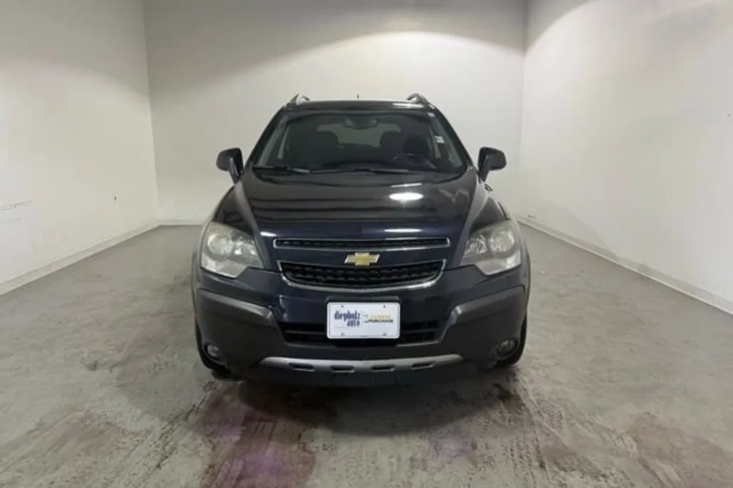 2015 Chevrolet Captiva LS photo 1