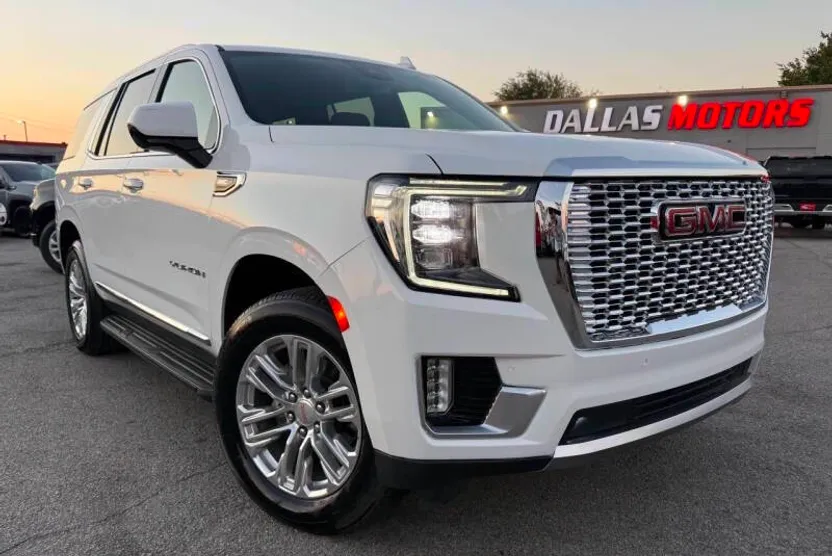 2023 Gmc Yukon SLT photo 1