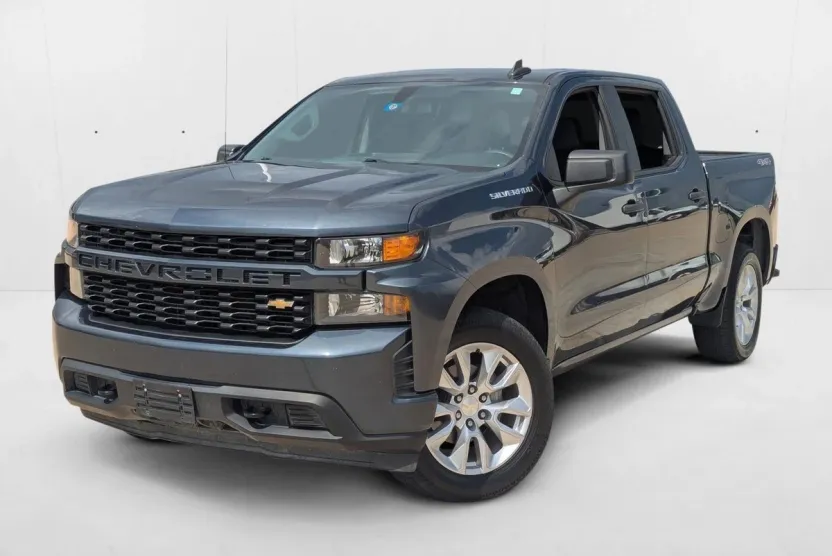 2021 Chevrolet Silverado 1500 Custom photo 1