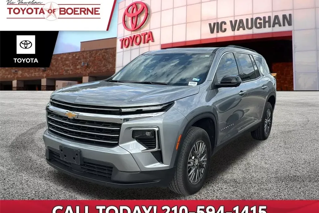 2024 Chevrolet Traverse 1LT photo 1