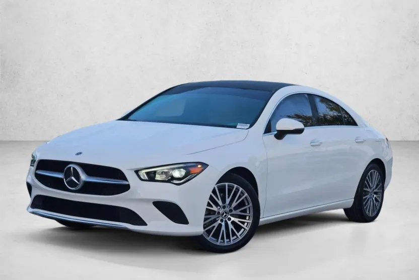 2023 Mercedes Benz CLA 250 photo 1