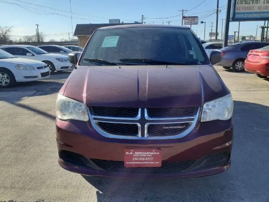 2016 Dodge Grand Caravan SE photo 1