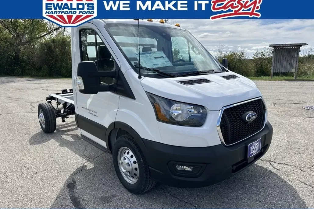 2024 Ford Transit photo 1