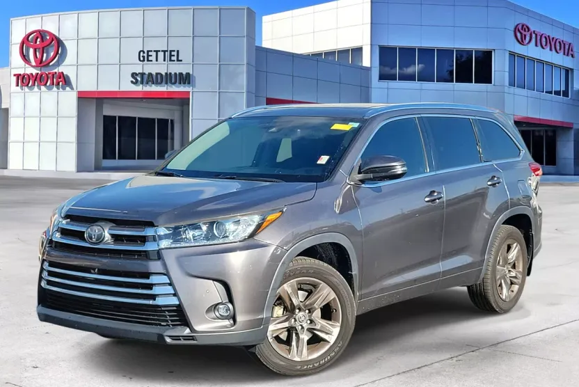 2019 Toyota Highlander Limited photo 1