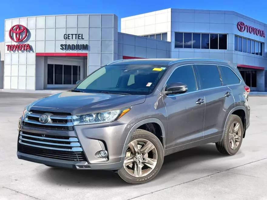 2019 Toyota Highlander Limited photo 1