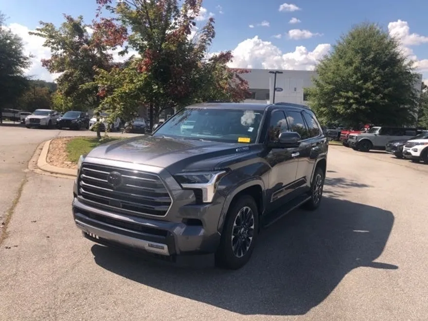 2023 Toyota Sequoia Limited photo 1