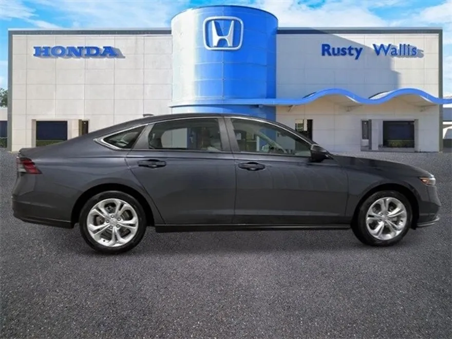 2025 Honda Accord LX photo 1
