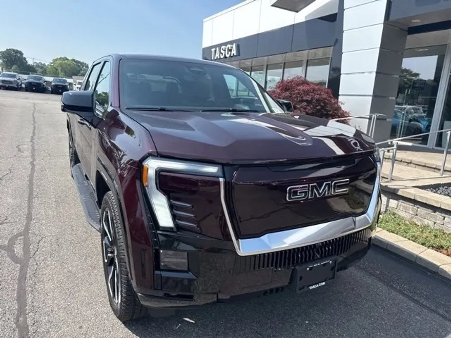 2025 Gmc Sierra EV Denali photo 1
