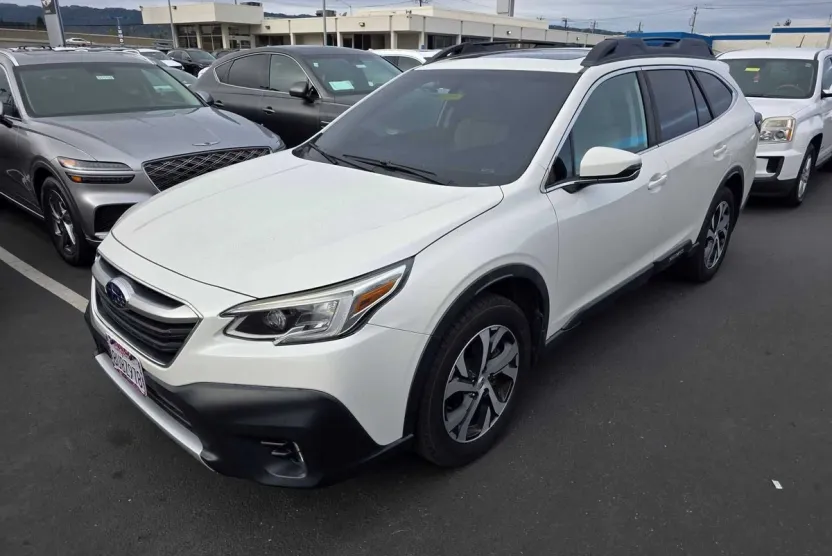 2021 Subaru Outback Limited XT photo 1