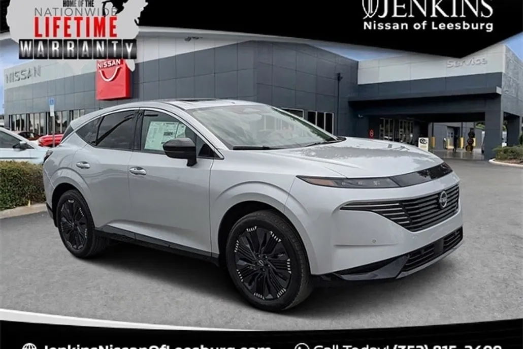 2025 Nissan Murano Platinum photo 1