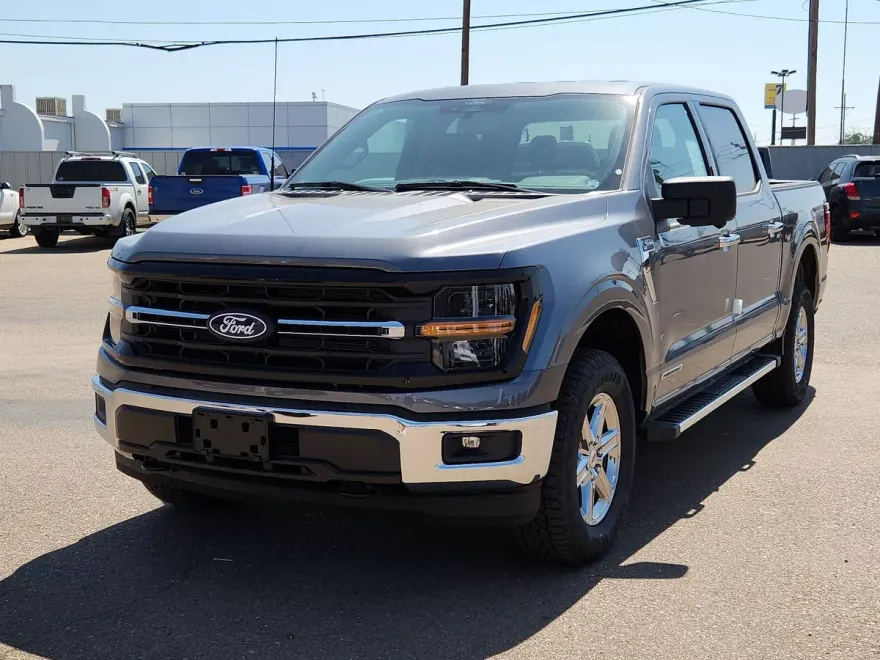 2024 Ford F-150 XLT photo 1