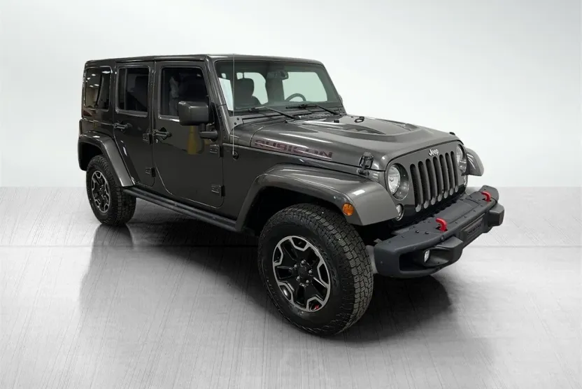 2016 Jeep Wrangler Unlimited Rubicon photo 1