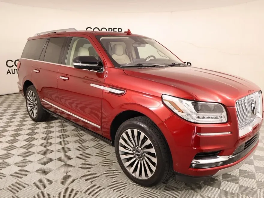 2019 Lincoln Navigator Reserve photo 1