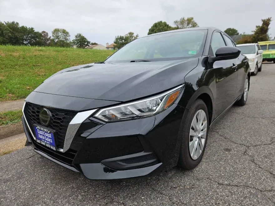 2021 Nissan Sentra S photo 1