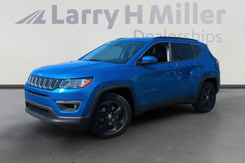 2019 Jeep Compass Latitude photo 1