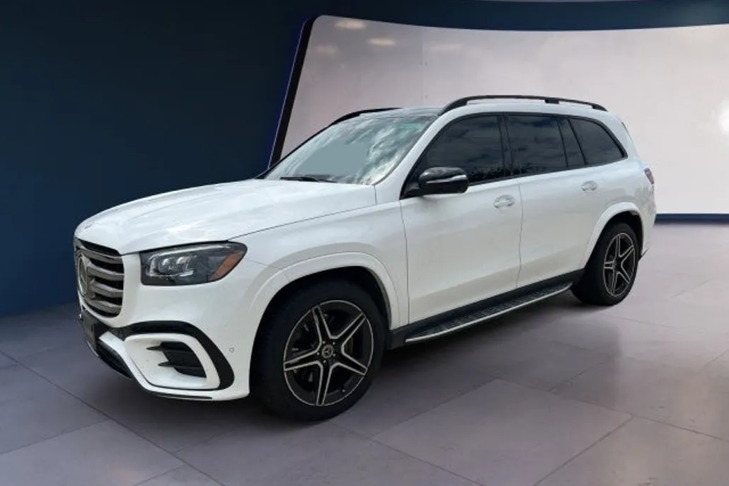 2024 Mercedes Benz GLS 450 photo 1