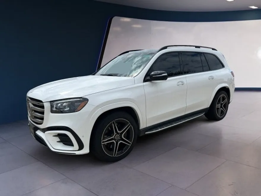 2024 Mercedes Benz GLS 450 photo 1