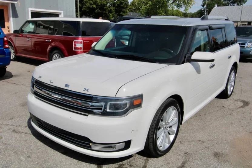 2014 Ford Flex Limited photo 1