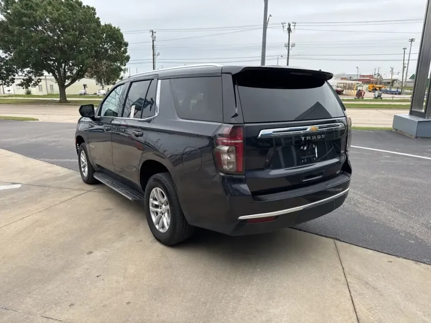 2023 Chevrolet Tahoe LT photo 1