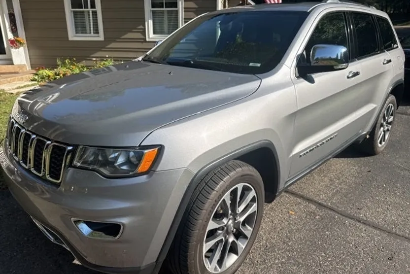 2018 Jeep Grand Cherokee Limited photo 1